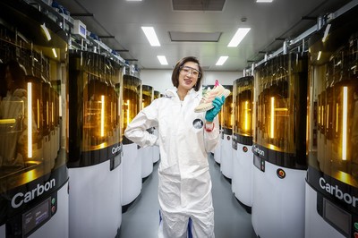 與阿迪達(dá)斯一同前往4D打印工廠,見(jiàn)證4D技術(shù)的無(wú)限可能性